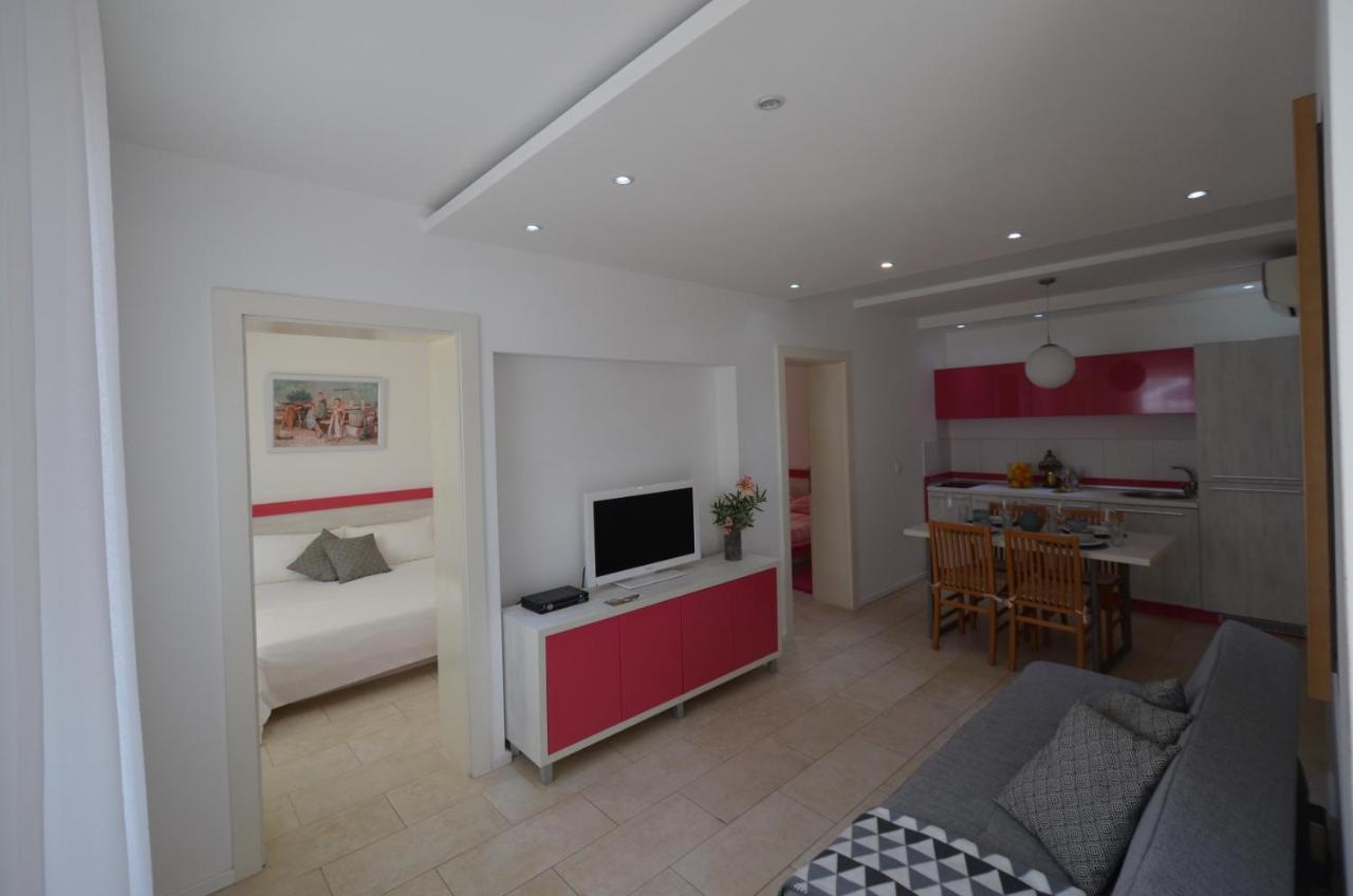 Apartments Karmen Maria Novigrad Istria المظهر الخارجي الصورة