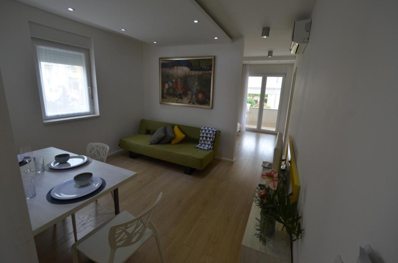 Apartments Karmen Maria Novigrad Istria المظهر الخارجي الصورة